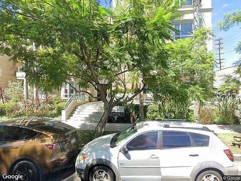 Arnaz Dr, Los Angeles, CA 90048