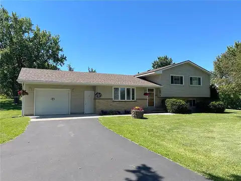 Mc Cutcheon, HUDSON, WI 54016