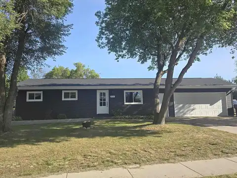 Green Meadow, WAUTOMA, WI 54982