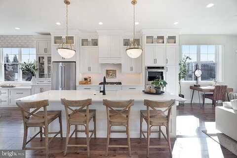 Squire Dr #20D, NEWTOWN SQUARE, PA 19073