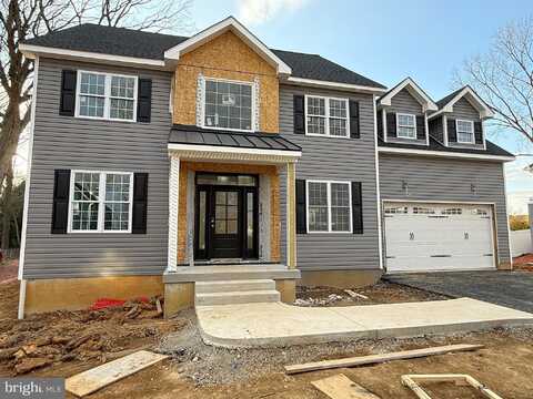 Sunflower Avenue, LANGHORNE, PA 19047