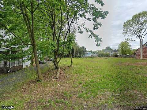 Sunflower Avenue, LANGHORNE, PA 19047