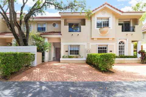 89Th, PINECREST, FL 33156