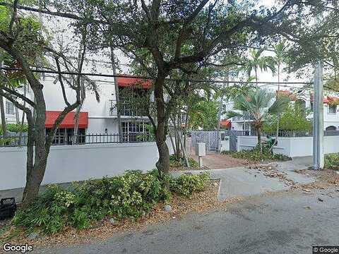 Day Ave, Miami, FL 33133