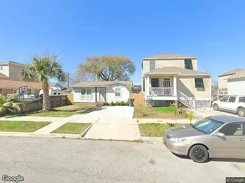 Avenue Q 12, Galveston, TX 77551