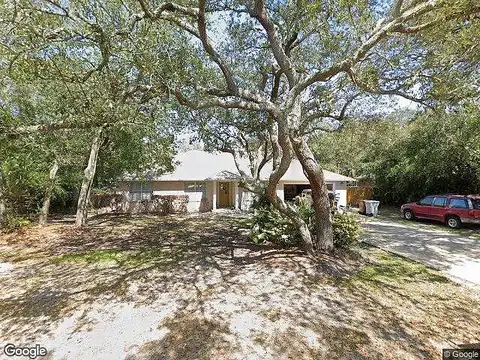 Alexander Dr, Gulf Breeze, FL 32563