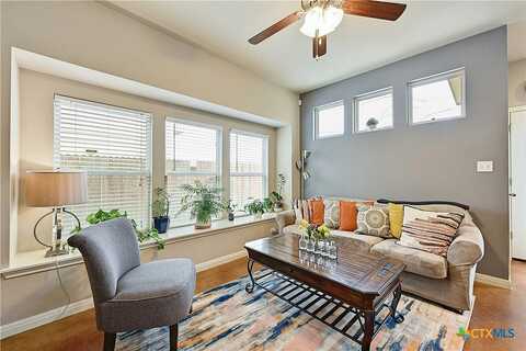 Esper Lane #300, Austin, TX 78725