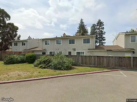 Foster Ct 3, Hayward, CA 94544