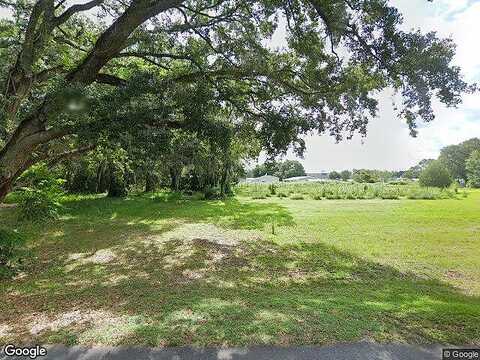 4Th Ave, Wildwood, FL 34785