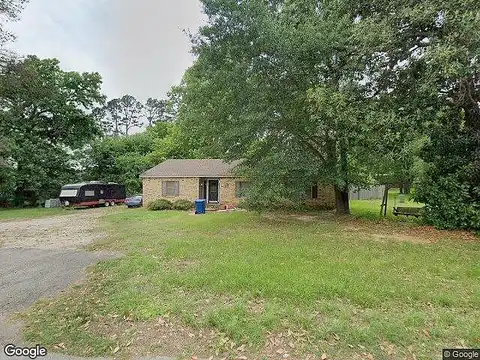 S Baker St, Lindale, TX 75771