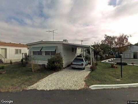 Fairview Rd 34, Hollister, CA 95023