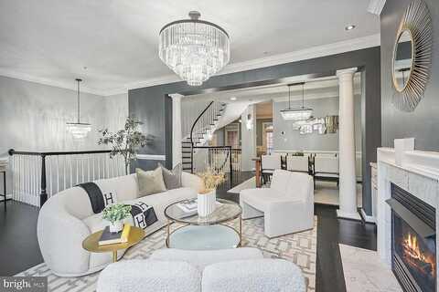 Legere Court, Mclean, VA 22102