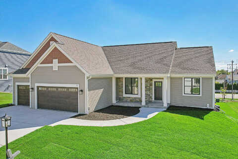 Panorama Dr, Waukesha, WI 53188