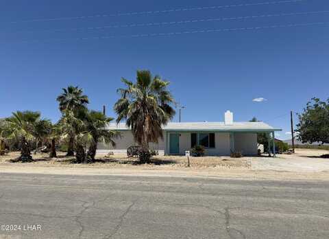 Hall Ave, Salome, AZ 85348
