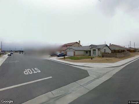 Newcastle Ave, Hesperia, CA 92344