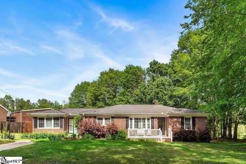 94 Church Avenue, Inman, SC 29349