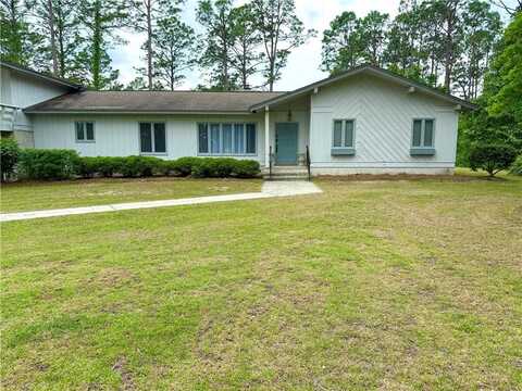 28 Pine Forest Drive, Jesup, GA 31546