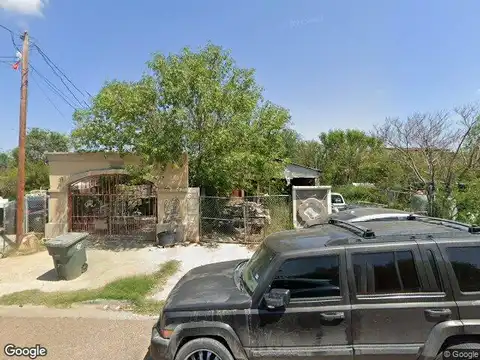 Smith, LAREDO, TX 78046