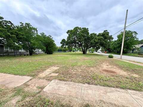 Avenue C, BROWNWOOD, TX 76801