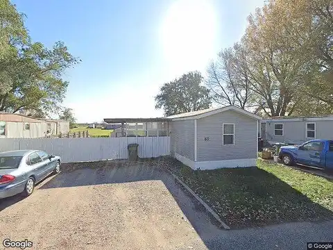 S Derby Ln #30, North Sioux City, SD 57049