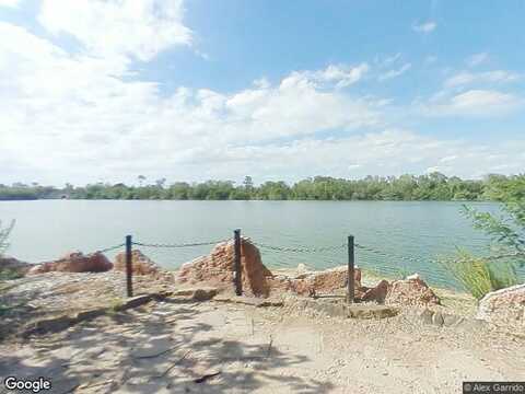 Altuve Dr, Edinburg, TX 78542