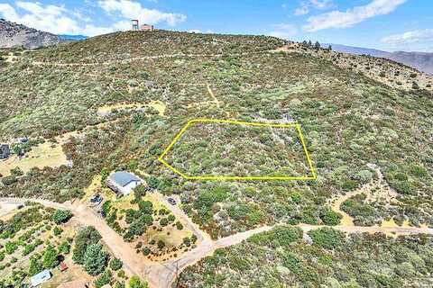 Country Club, Julian, CA 92036