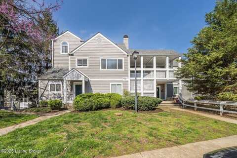 9 Lake Ave, Louisville, KY 40206