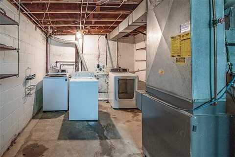 Drake, BETHEL PARK, PA 15102