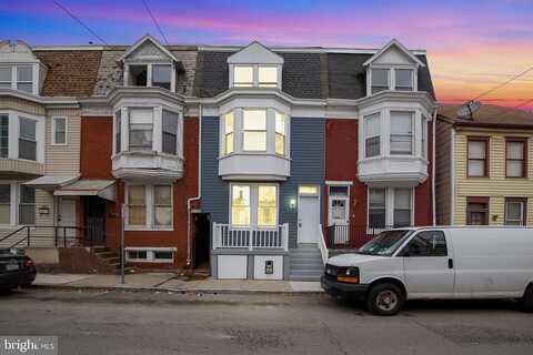 College, YORK, PA 17401