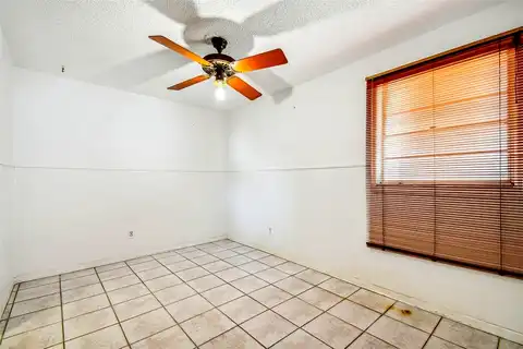 Bay Pointe, TAMPA, FL 33615