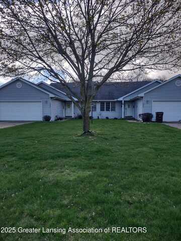 2942 Twelve Oaks Drive, Charlotte, MI 48813