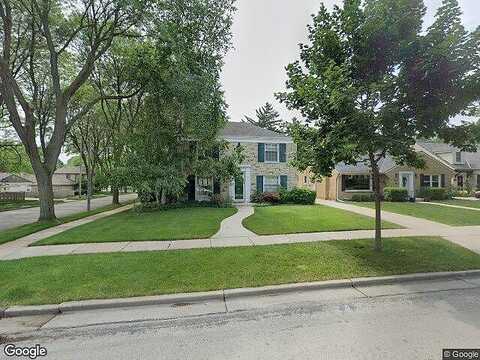 91St, MILWAUKEE, WI 53226