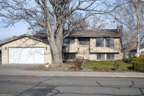 19Th, KENNEWICK, WA 99337