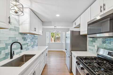Deerwood, MADERA, CA 93637