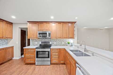 Portland, MINNEAPOLIS, MN 55420