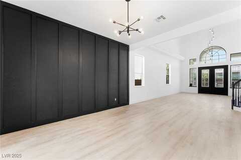 9795 La Cienega Street, Las Vegas, NV 89183