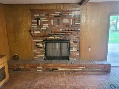 Danville, KILGORE, TX 75662