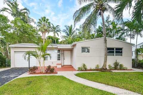 31St, HOLLYWOOD, FL 33021