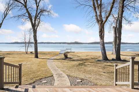 Berry, RUSH CITY, MN 55069