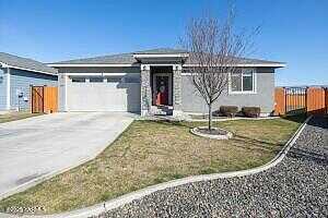 Villa Real, SUNNYSIDE, WA 98944