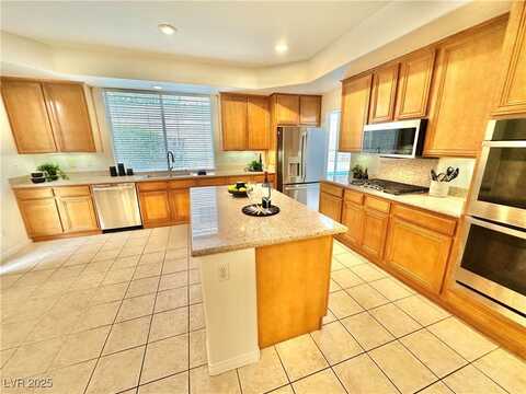 10680 SAPPHIRE VISTA Avenue, Las Vegas, NV 89144