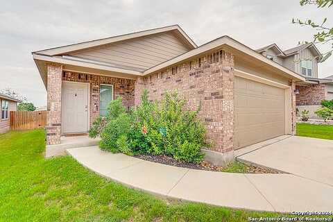 Middle Green, FLORESVILLE, TX 78114
