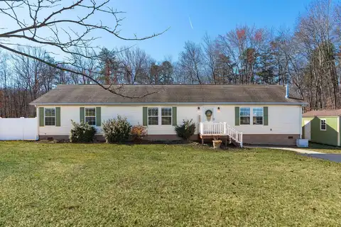 Howardsville, STUARTS DRAFT, VA 24477
