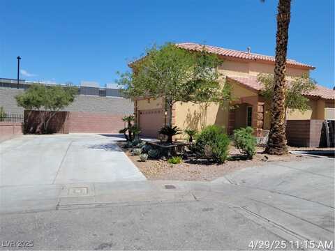 7406 Mission Palm Street, Las Vegas, NV 89139