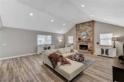 1940 Canterbury Drive, Las Vegas, NV 89119