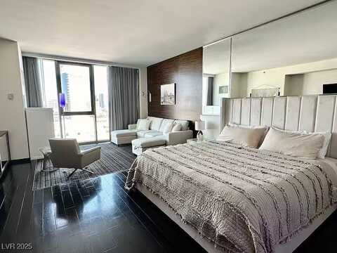 4381 W Flamingo Road, Las Vegas, NV 89103