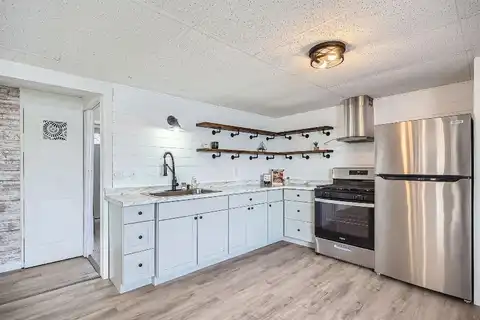 134 1/2, ZIMMERMAN, MN 55398