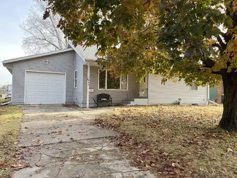 11Th, WINDOM, MN 56101