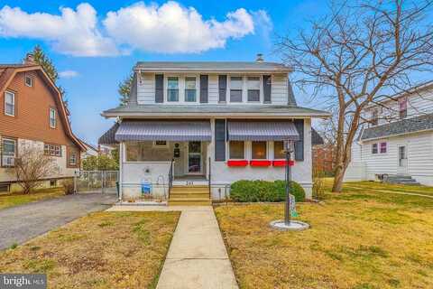 Roland, BROOKHAVEN, PA 19015