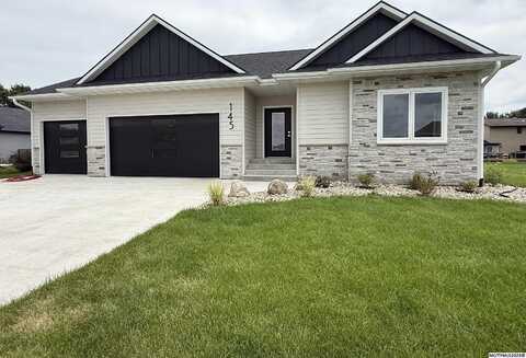 145 Boulder, MASON CITY, IA 50401